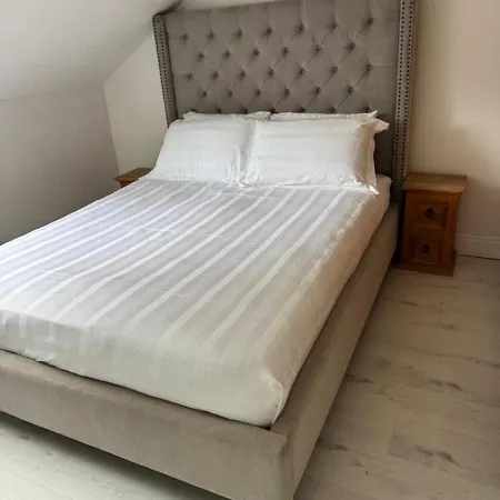 Дом отдыха Sea View Homes 1 Виклоу